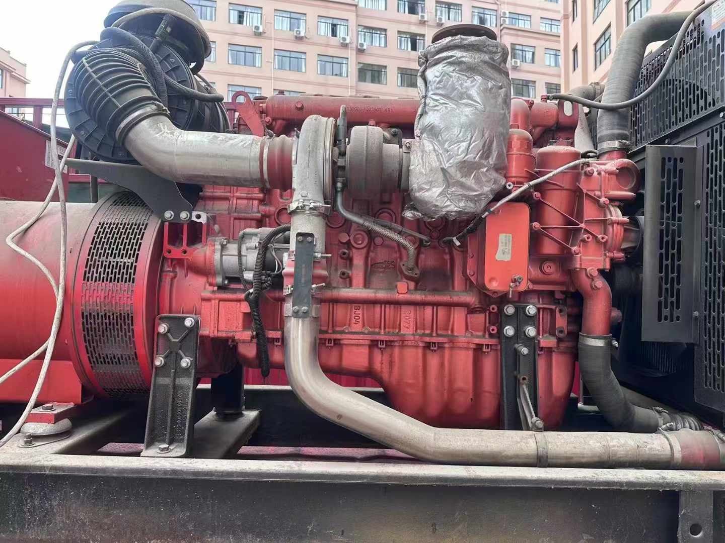 上城如何选择适合 600kW 柴油发电机组的过载保护器？